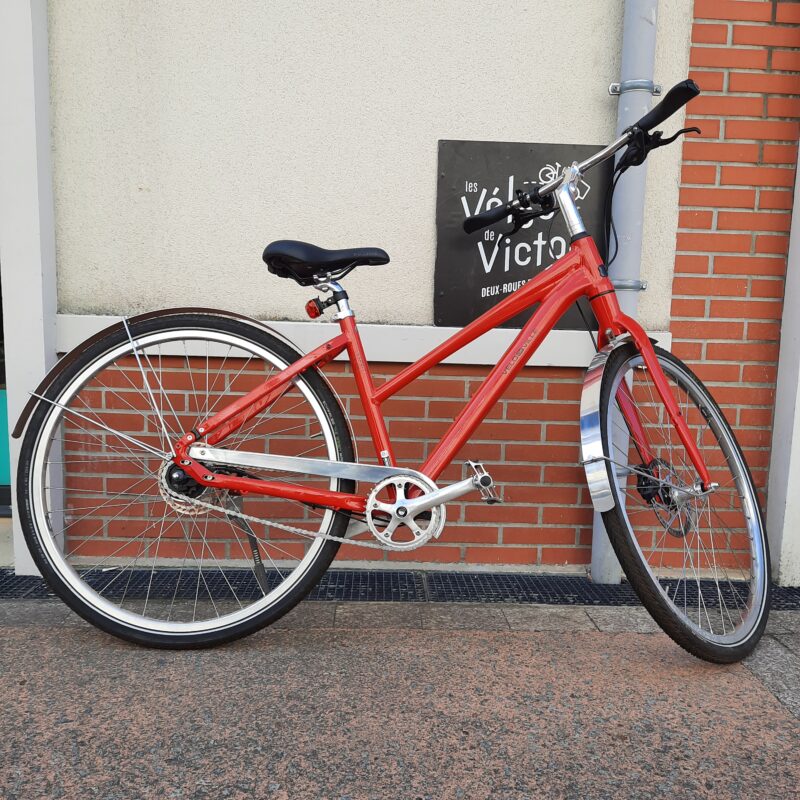 889€ | VTC Velo-De-Ville Alfine 8, rouge taille 45