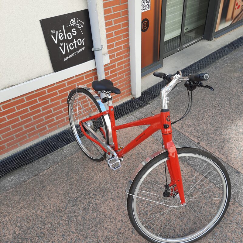 889€ | VTC Velo-De-Ville Alfine 8, rouge taille 45